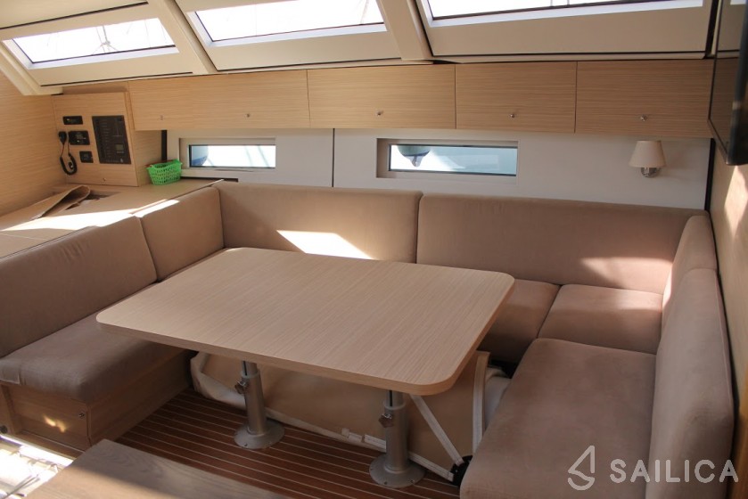 D&D Kufner 54 - Yacht Charter Sailica