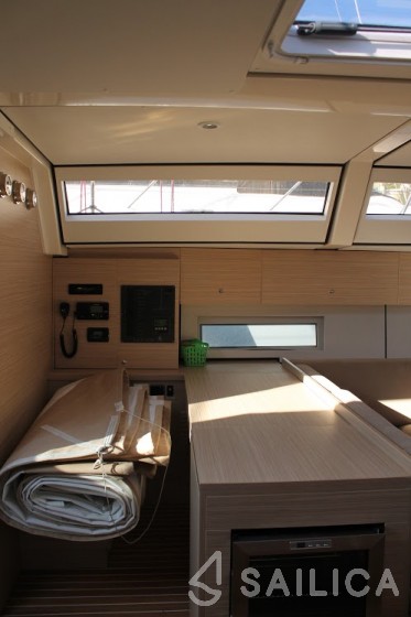 D&D Kufner 54 - Yacht Charter Sailica