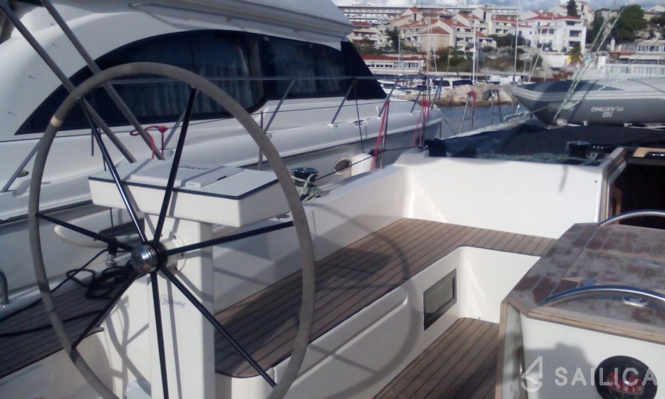 D&D Kufner 54 - Yacht Charter Sailica