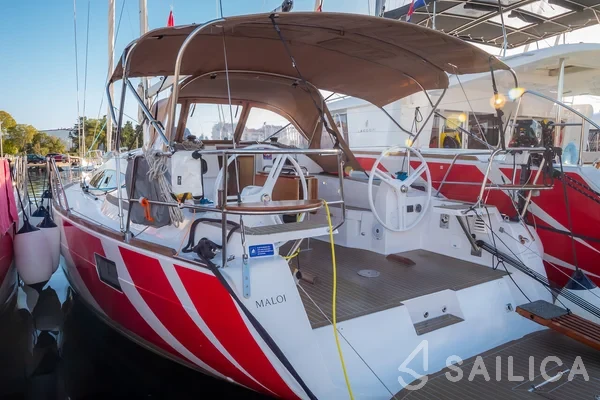 Elan 40 Impression - Yacht Charter Sailica