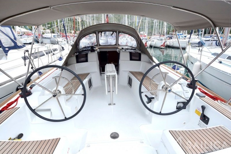Sun Odyssey 389 - Yacht Charter Sailica