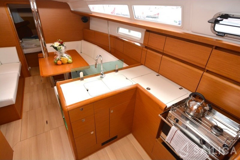 Sun Odyssey 389 - Yacht Charter Sailica