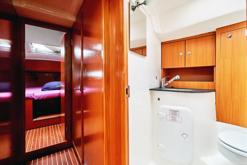 Bavaria 51 Cruiser - Yacht Charter Sailica