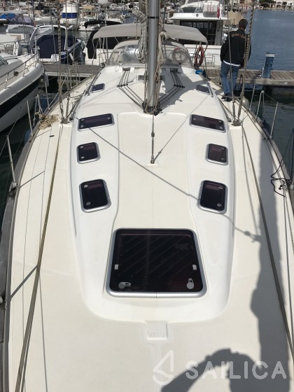 Bavaria 51 Cruiser - Yacht Charter Sailica