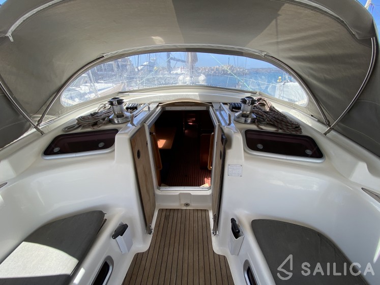 Bavaria 51 Cruiser - Yacht Charter Sailica