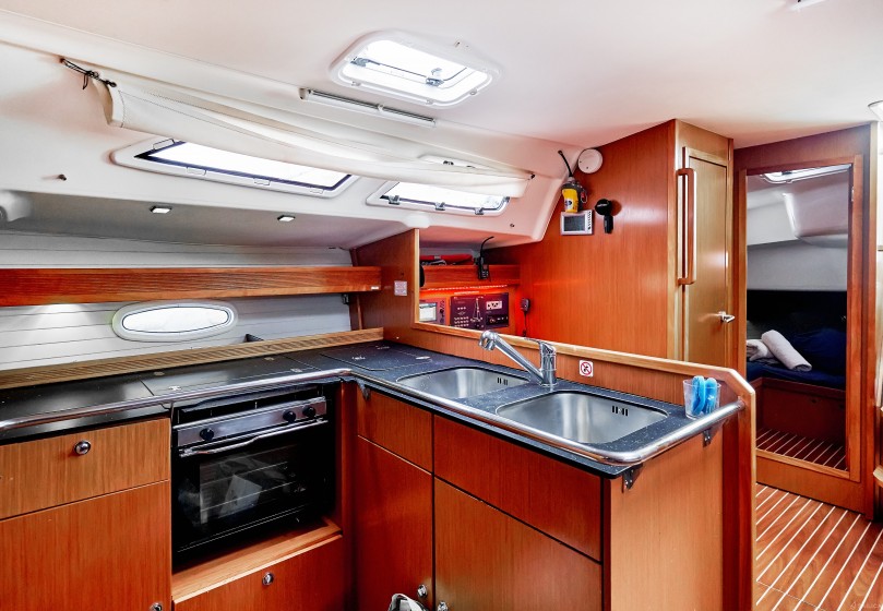 Bavaria 51 Cruiser - Yacht Charter Sailica