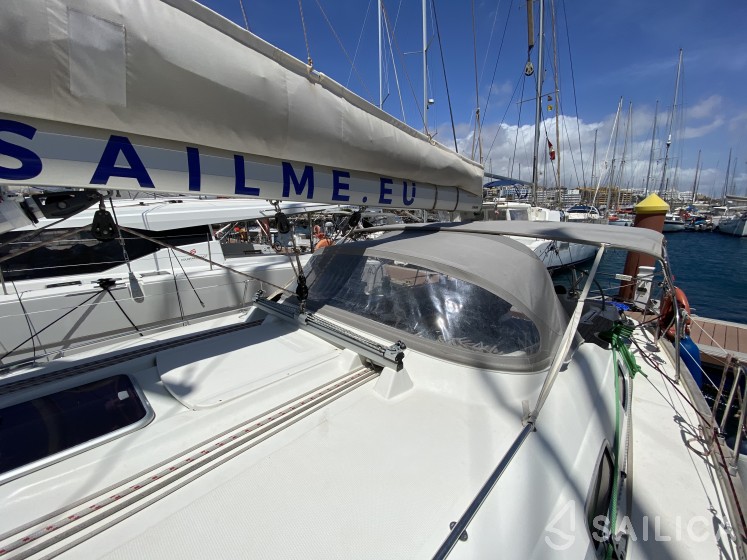Bavaria 51 Cruiser - Yacht Charter Sailica