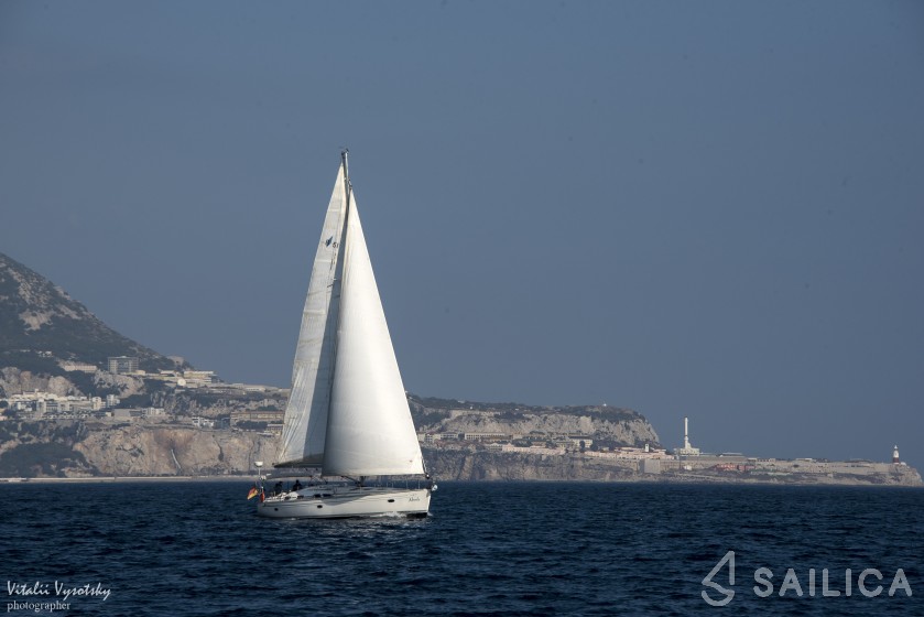 Bavaria 51 Cruiser - Yacht Charter Sailica