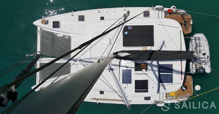 Lagoon 42 - Yacht Charter Sailica