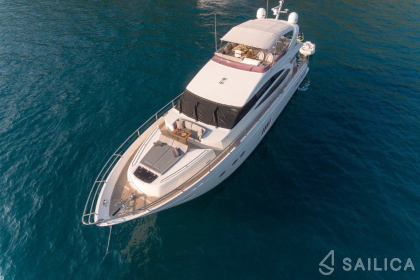 Princess 72 Fly - Yacht Charter Sailica