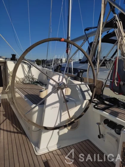 Bavaria 37 Cruiser - Yacht Charter Sailica