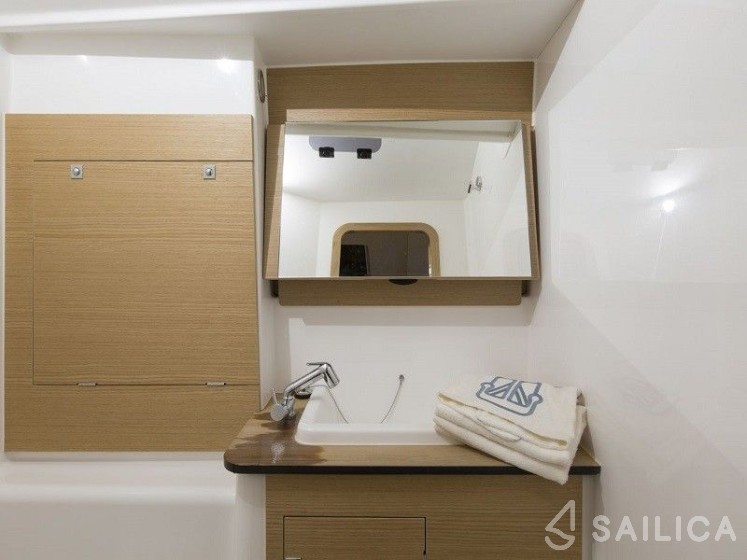 Dufour 460 GL - Yacht Charter Sailica