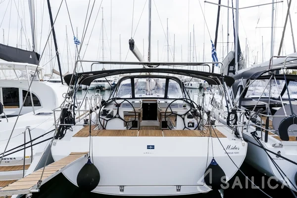 Bavaria C45 - Yacht Charter Sailica