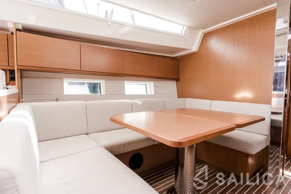 Bavaria C45 - Yacht Charter Sailica