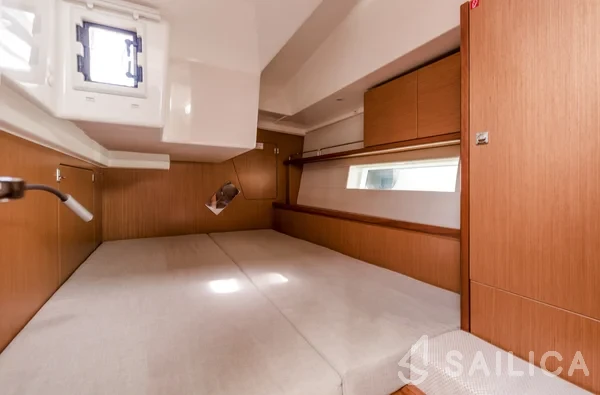 Bavaria C45 - Yacht Charter Sailica