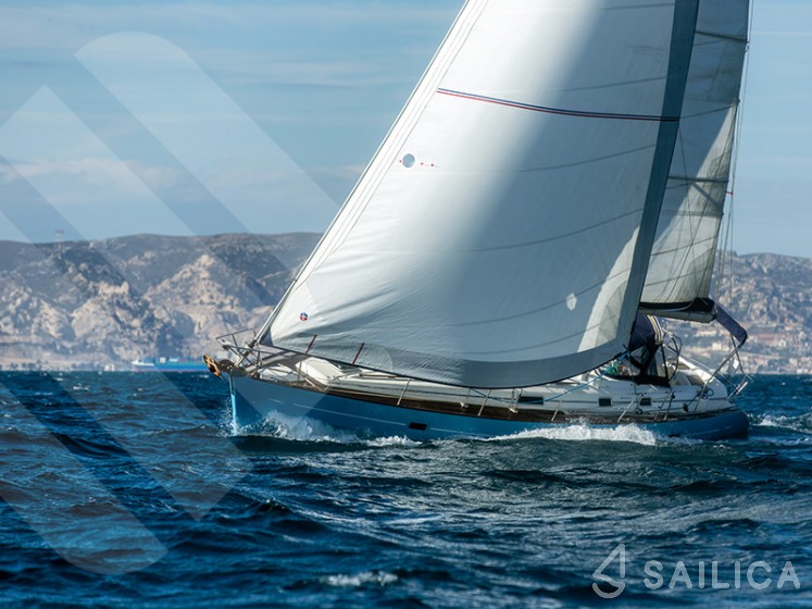 Oceanis 41.1 - Yacht Charter Sailica