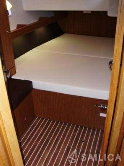 Bavaria Cruiser 46 - 4 cab. - Yacht Charter Sailica