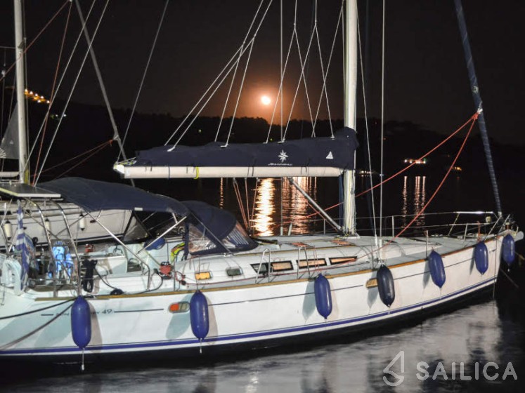 Sun Odyssey 49i - Yacht Charter Sailica