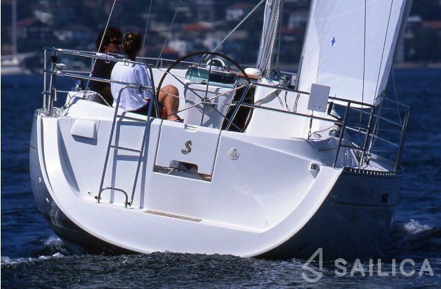 Beneteau 331 - Yacht Charter Sailica