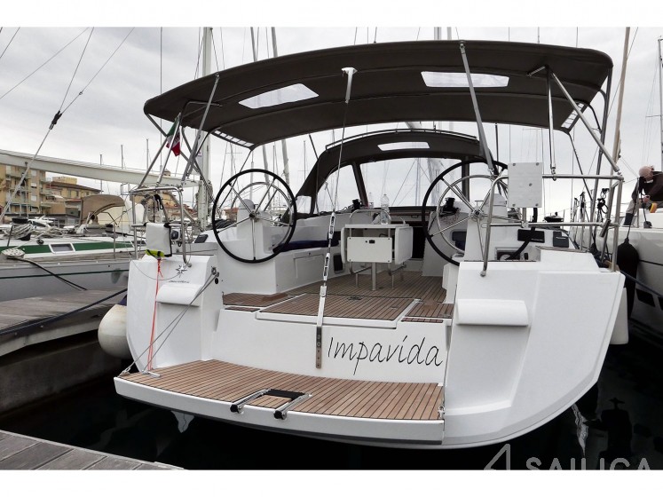 Sun Odyssey 519 - Yacht Charter Sailica