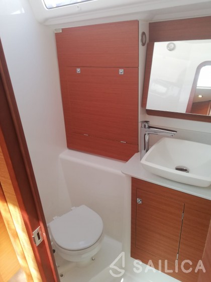 Dufour 460 GL - Yacht Charter Sailica