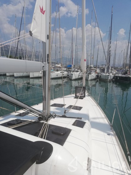 Dufour 460 GL - Yacht Charter Sailica
