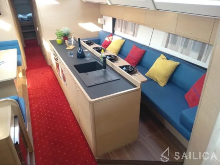 D&D Kufner 54.2 - Yacht Charter Sailica