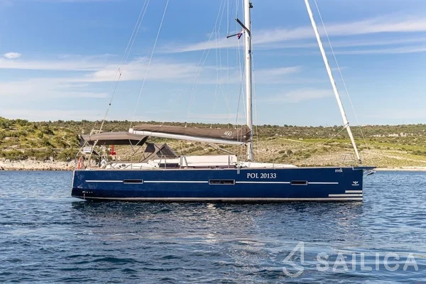 Dufour 460 GL - Yacht Charter Sailica
