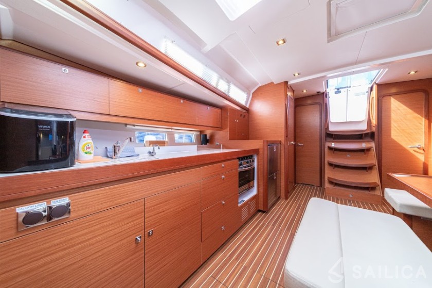 Dufour 460 GL - Yacht Charter Sailica
