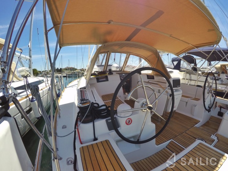 Sun Odyssey 449 - Yacht Charter Sailica