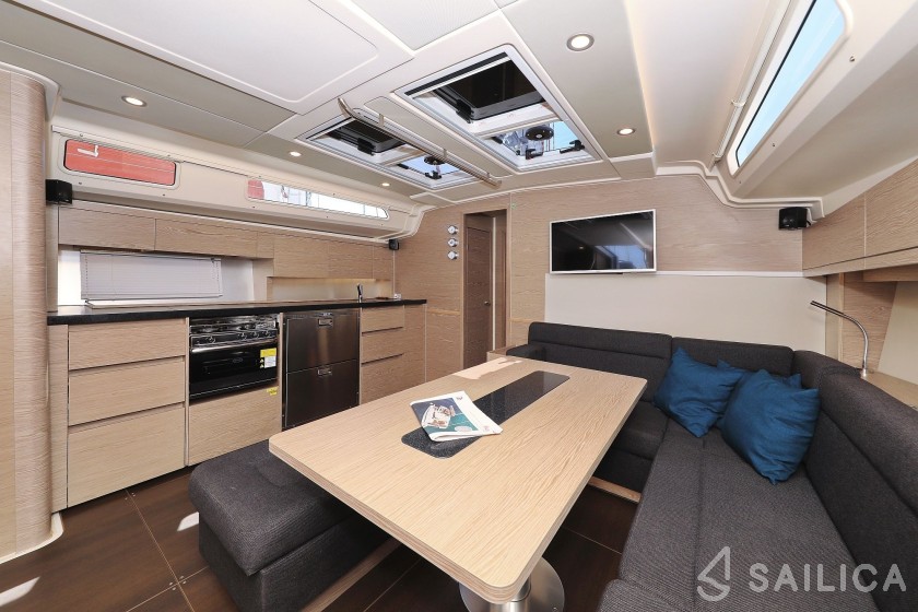 Hanse 508 - Yacht Charter Sailica