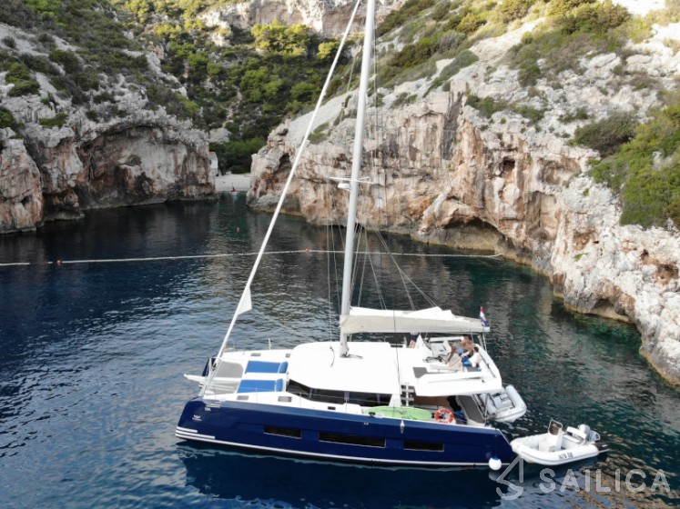 Dufour 48 - Yacht Charter Sailica