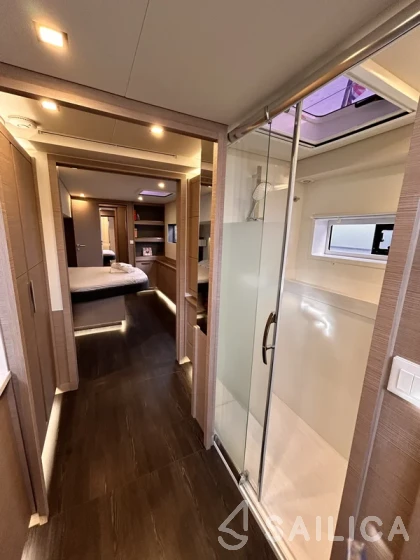 Samana 59 - Yacht Charter Sailica