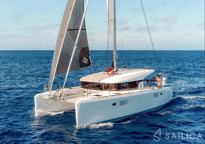 Lagoon 39 - Yacht Charter Sailica