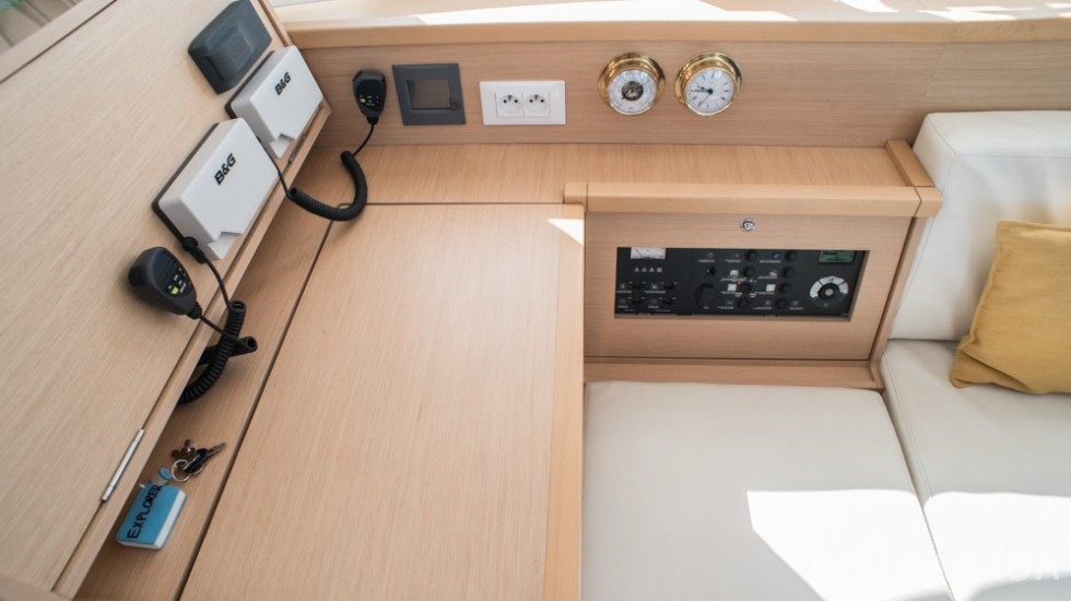 Lagoon 39 - Yacht Charter Sailica