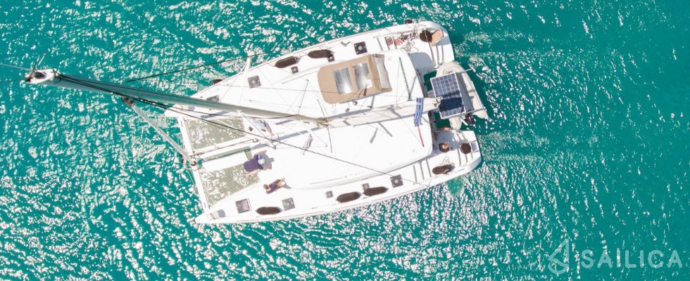 Lagoon 39 - Yacht Charter Sailica