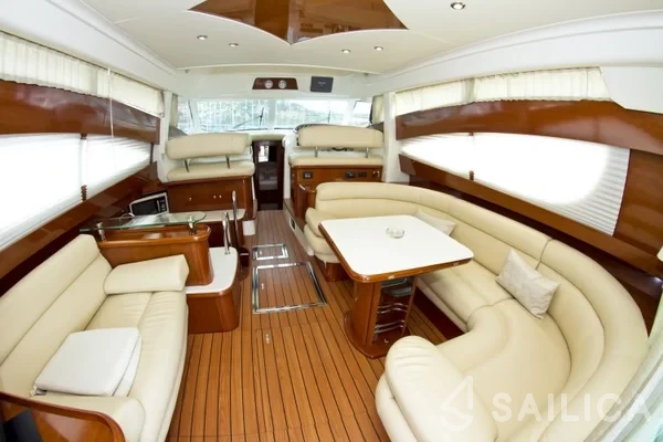 Prestige 46 Fly - Yacht Charter Sailica