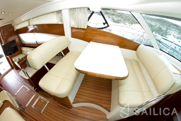 Prestige 46 Fly - Yacht Charter Sailica