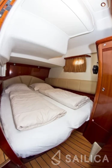 Prestige 46 Fly - Yacht Charter Sailica