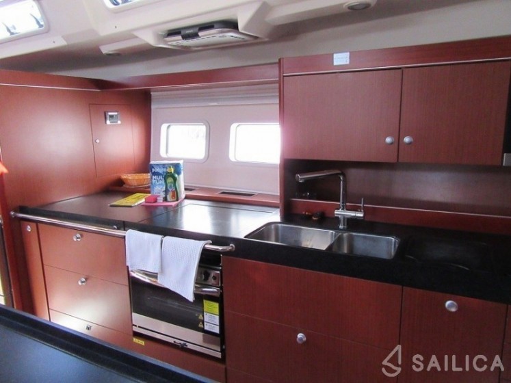 Hanse 575 - Yacht Charter Sailica