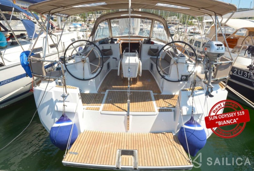 Sun Odyssey 519 - Yacht Charter Sailica