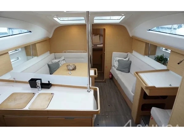 Elan 45 Impression - Yacht Charter Sailica