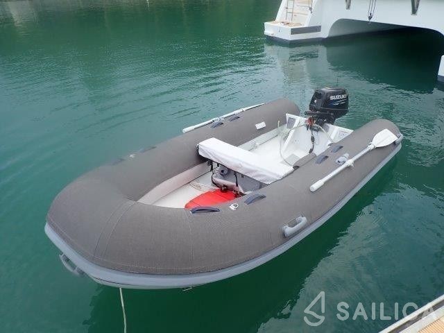 Saona 47 - Yacht Charter Sailica