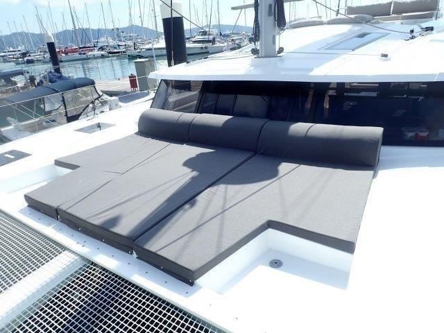 Saona 47 - Yacht Charter Sailica