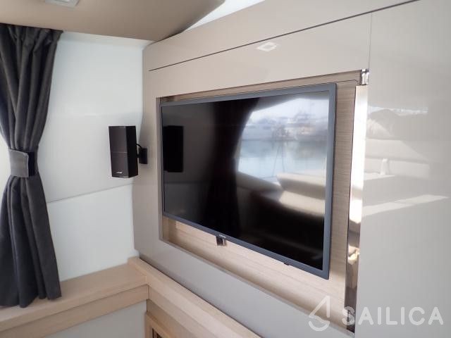 Saona 47 - Yacht Charter Sailica