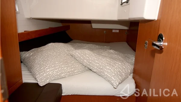 Bavaria 41 Cruiser - Yacht Charter Sailica