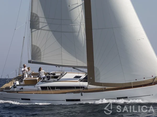 Dufour 460 GL - Yacht Charter Sailica