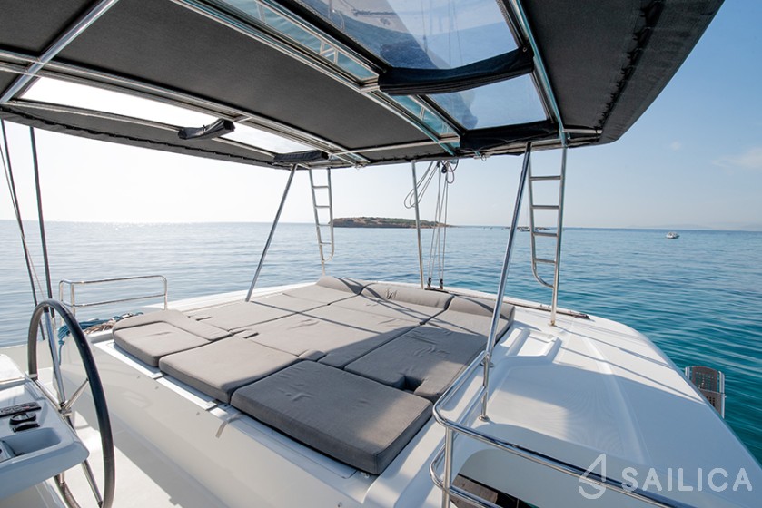 Lagoon 50 - Yacht Charter Sailica