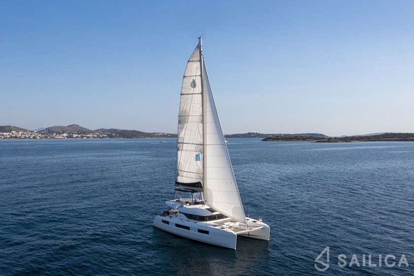 Lagoon 50 - Yacht Charter Sailica