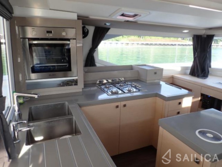 Saona 47 - Yacht Charter Sailica